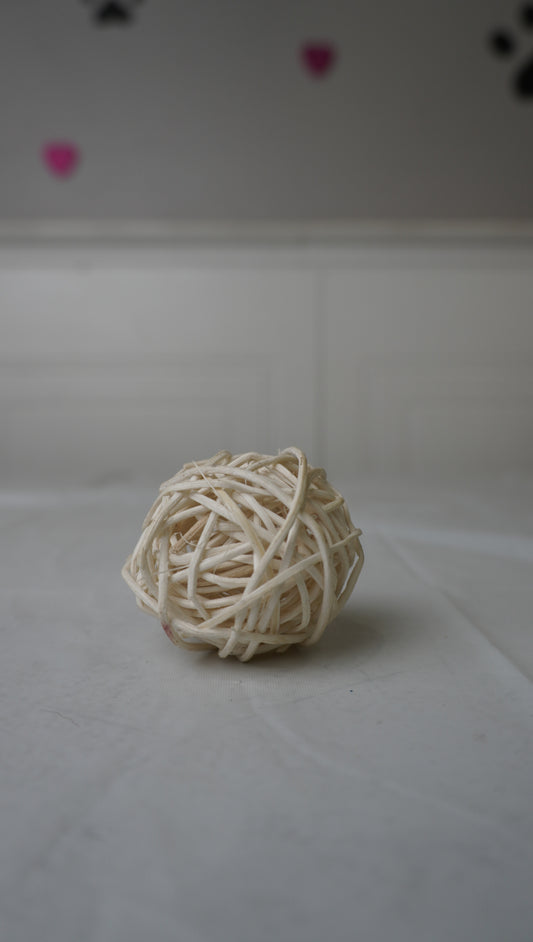 Natural Rattan Wicker Cat Ball Toy – Gently Used