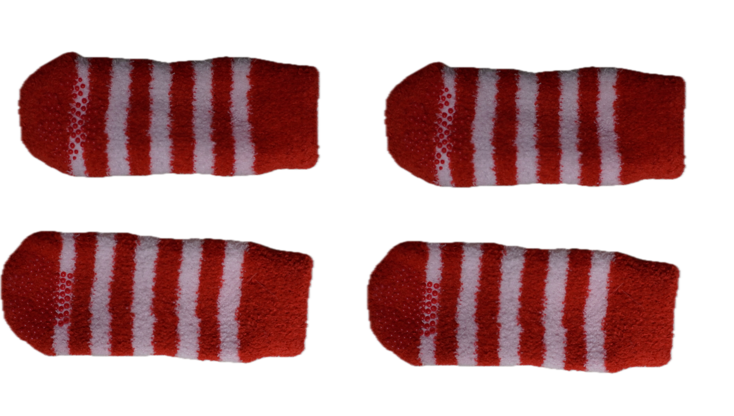 Red & White Non-Slip Dog Socks (4-Pack / 2 Pairs) – Gently Used